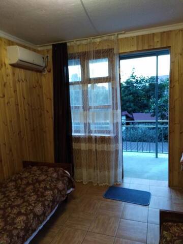 Бюджетный трехместный номер в Гостевом доме Гостевой дом Мария